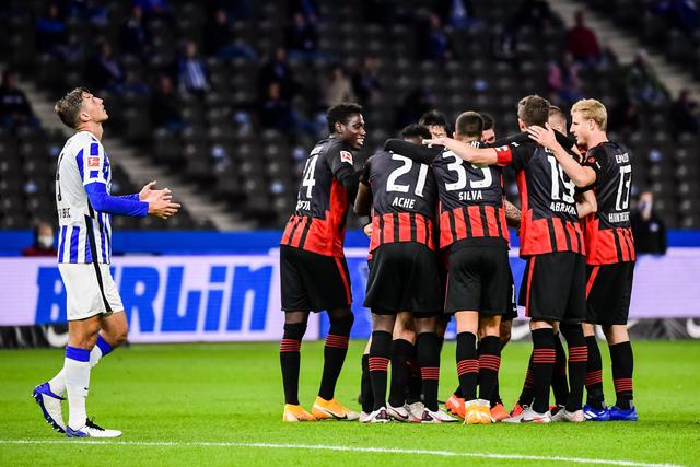 莫兰特向崔永熙表达祝贺：享受球队对你的爱